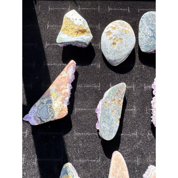 Druzy Amethyst Designer Handcut Custom Cabochons - Lot of 19 - 348 grams - Picture 10 of 15